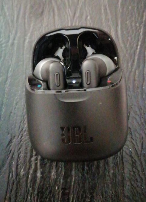 JBL Tune 220 TWS Bluetooth Kablosuz Kulaklık