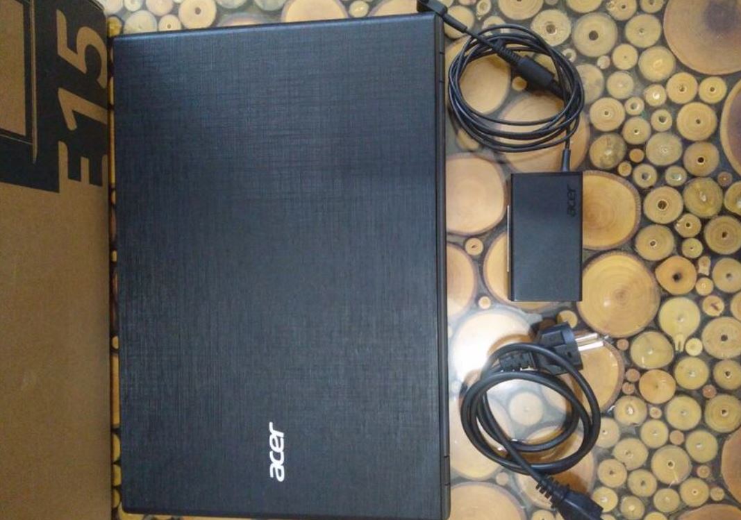 Acer E15 Laptop i3 Bilgisayar