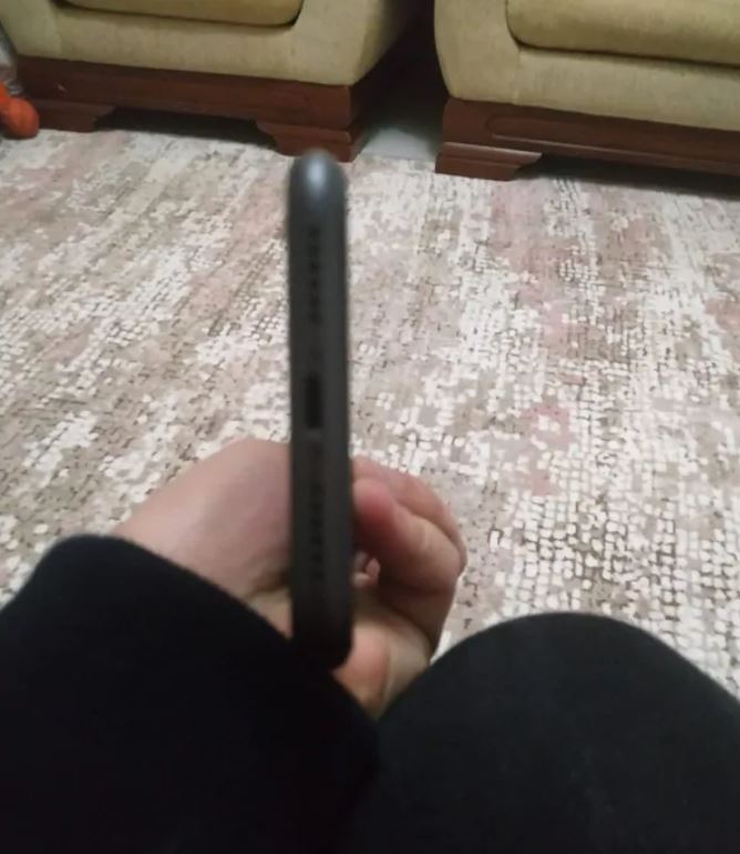 iPhone 11 Garanti ve Kutu Dahil
