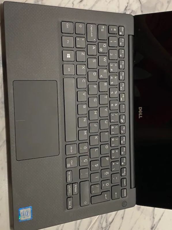 DELL XPS 9360 4K Ekran Dizüstü Bilgisayar