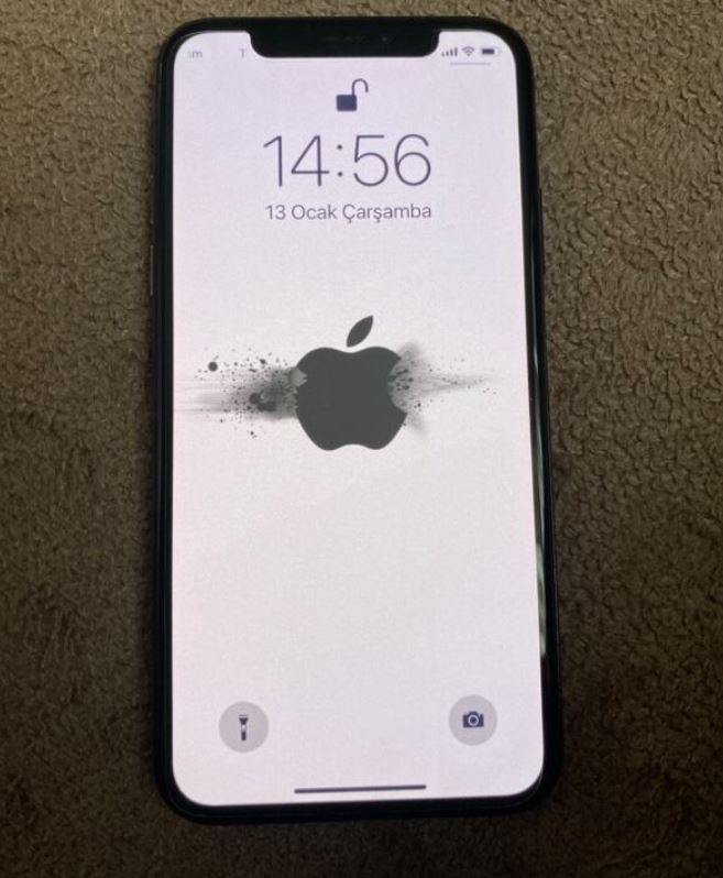 iPhone X 64 GB Siyah