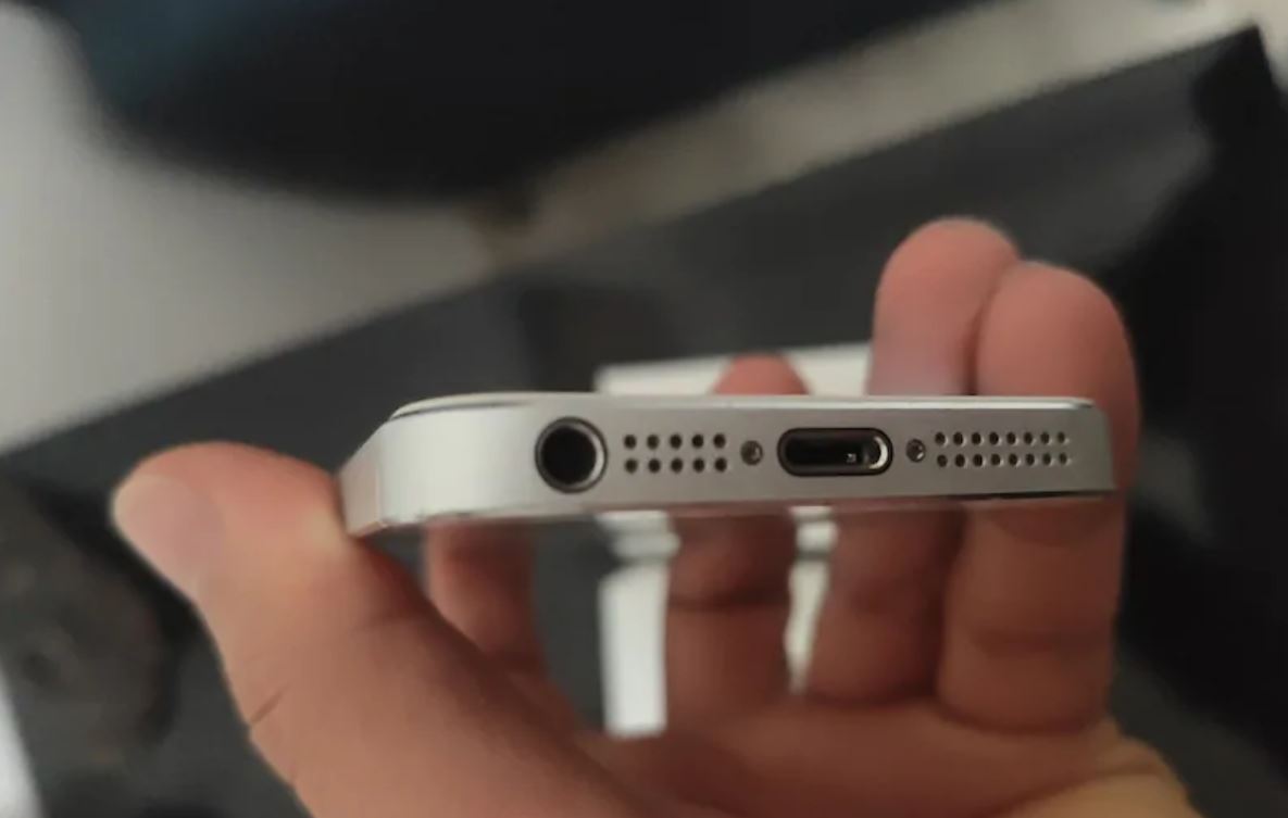 Apple iPhone 5S 16 GB