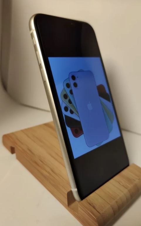 iPhone 11 64 GB Kutu ve Garantili