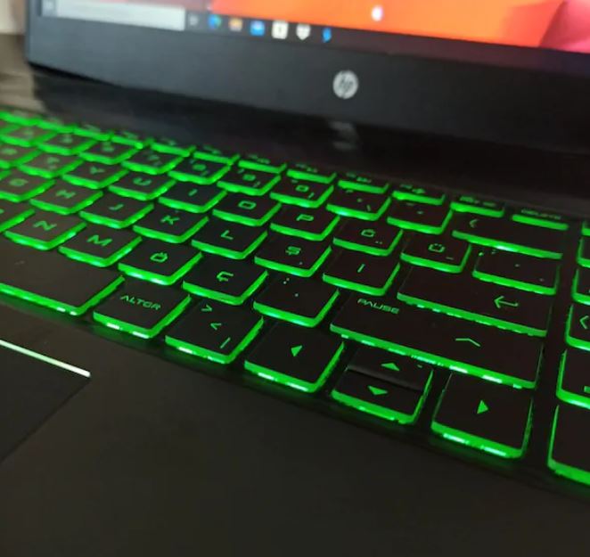 HP Gaming Laptop i5
