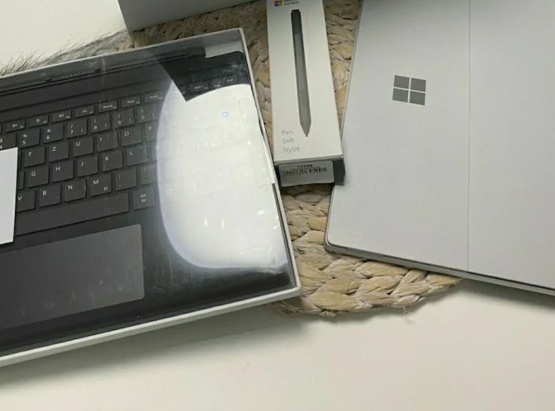 Microsoft Surface Pro 7