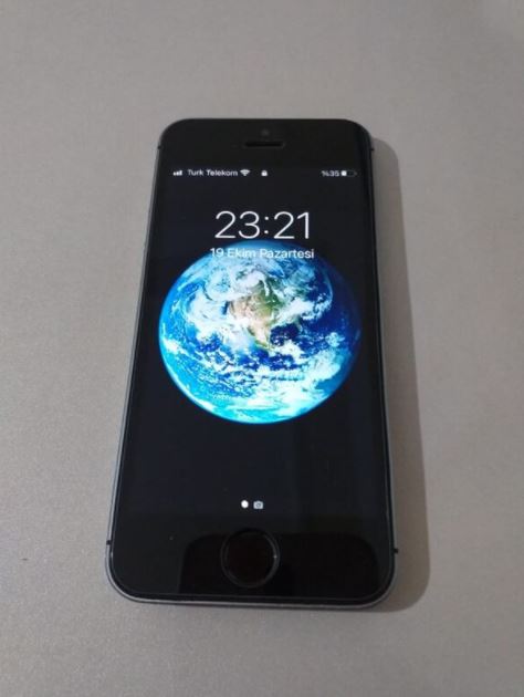 iPhone 5 SE 32 GB