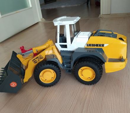 Bruder Liebherr KepÇe Oyuncak