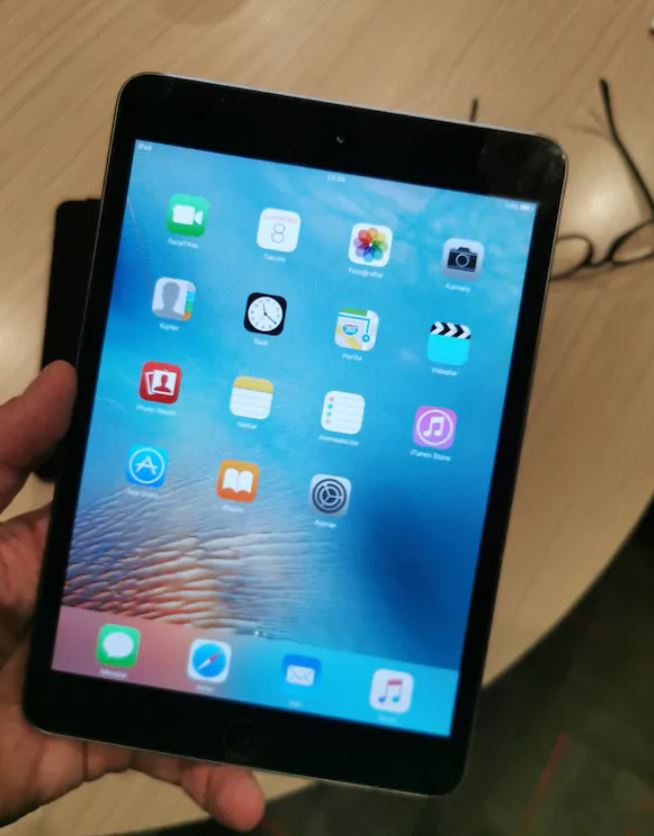 Apple iPad Mini 1