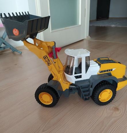 Bruder Liebherr KepÇe Oyuncak