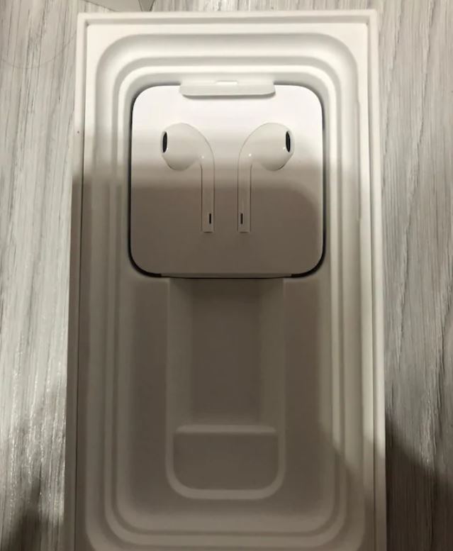 iPhone 11 128 GB Garantili