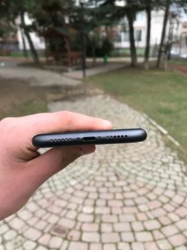 Apple iPhone 11 64 GB Siyah Telefon