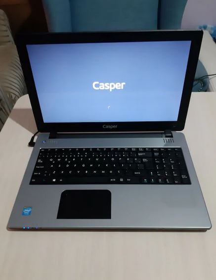 Casper Nirvana Laptop