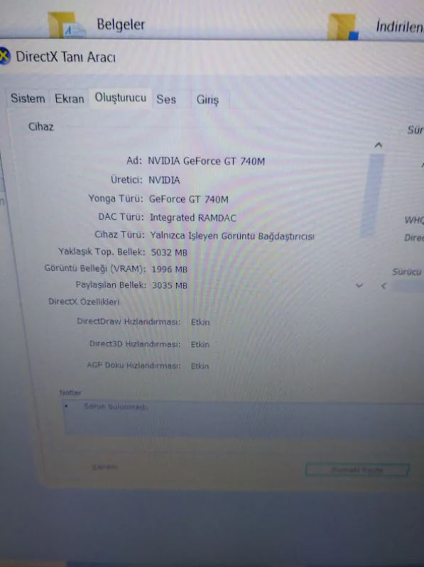 Sony Vaio SVF153A1YW GT 740M Laptop