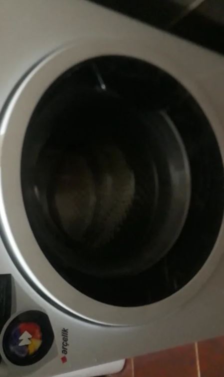 Arçelik 9 KG 1000 Devir Dijital Çamaşır Makinası