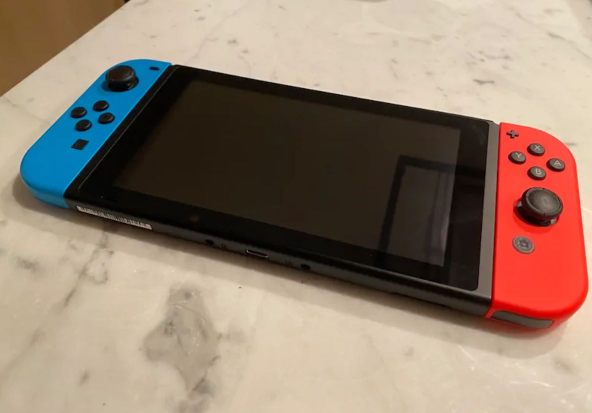 Nintendo Switch ve Pro Controller