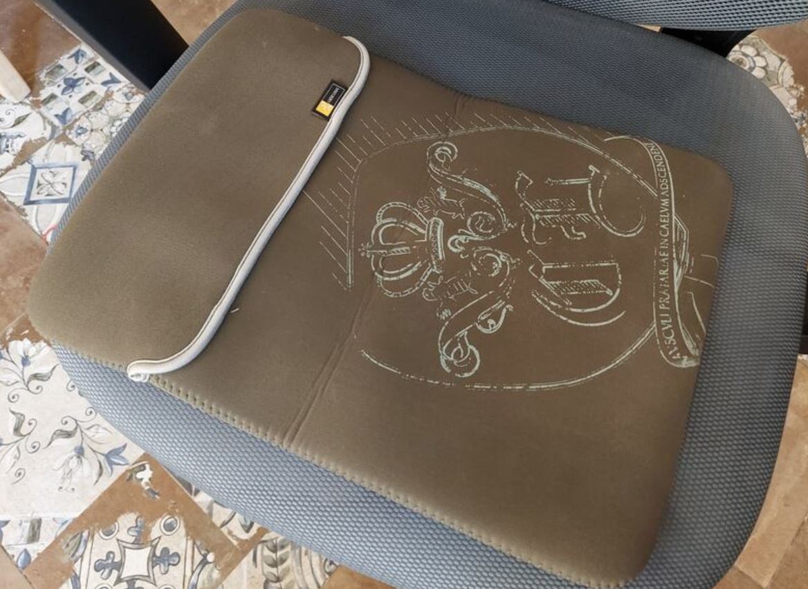 Case Logic Laptop Kılıfı çantası