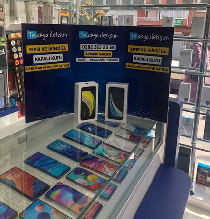iPhone SE 2020 Kutulu Sıfır