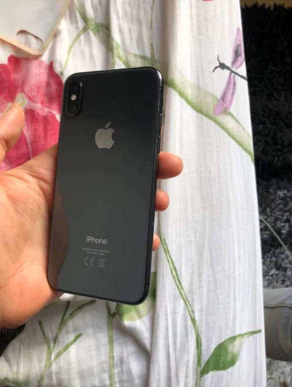 iPhone X 256 GB Siyah