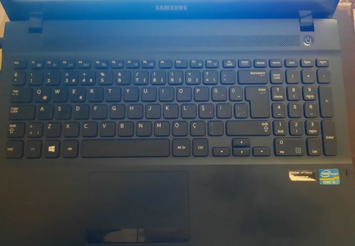 Samsung Laptop i5 3. Nesil