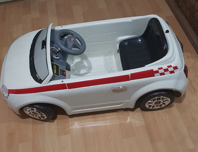 İhtiyaÇ Fazlası Akülü Araba