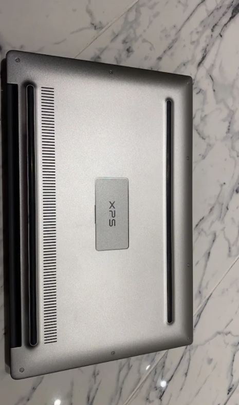 DELL XPS 9360 4K Ekran Dizüstü Bilgisayar