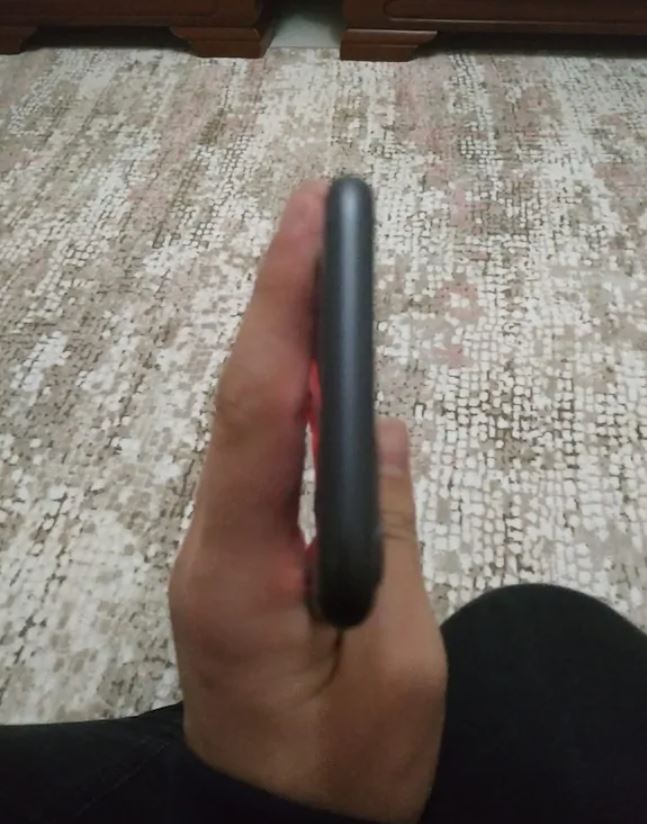 iPhone 11 Garanti ve Kutu Dahil