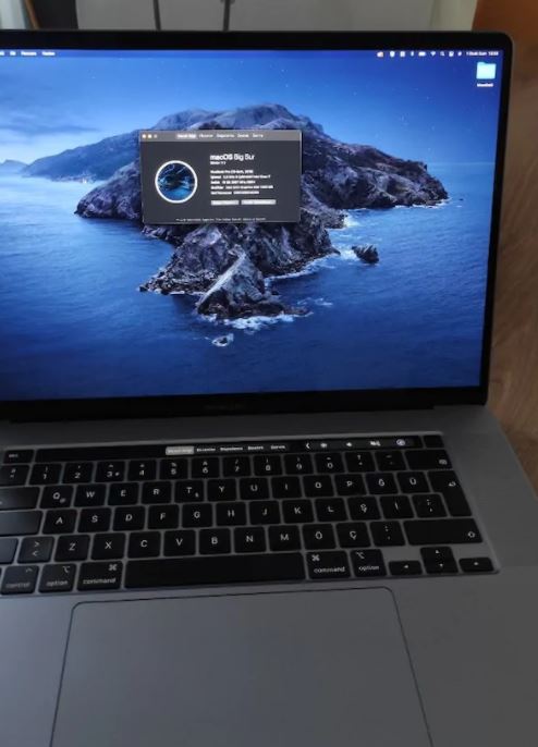 MacBook Pro 2020 i7 16inc