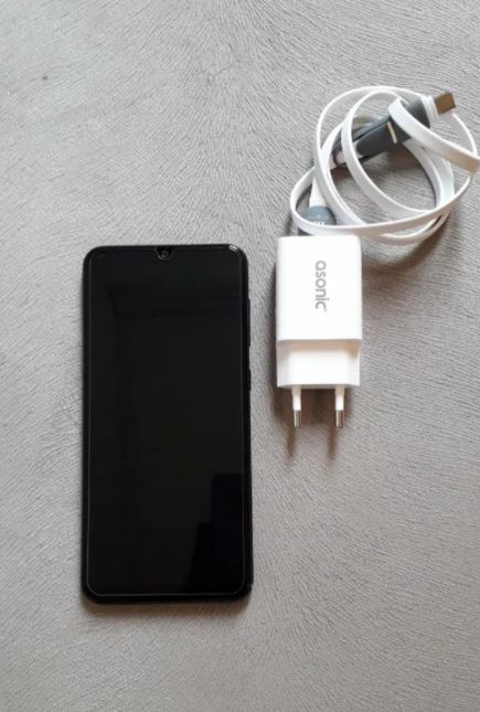 Samsung A30 64 GB Telefon