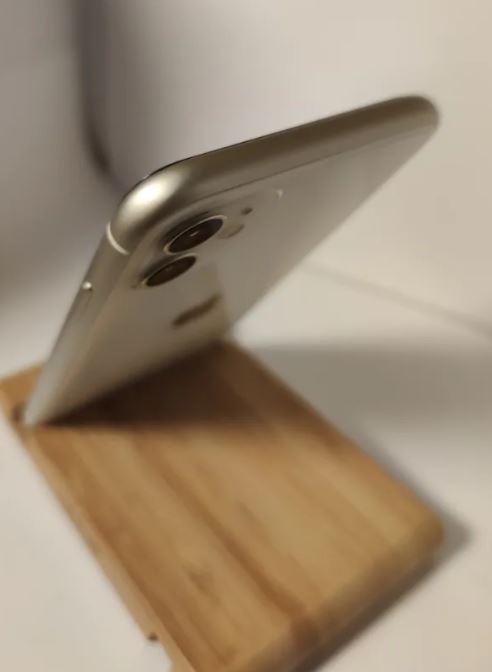 iPhone 11 64 GB Kutu ve Garantili