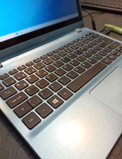 Acer Dokunmatik Laptop