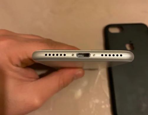 Apple iPhone 7 64 GB Cep Telefonu
