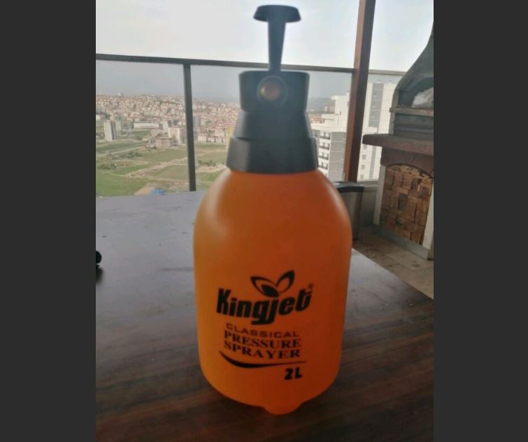 Bitki ilaÇ pompası 2 lt