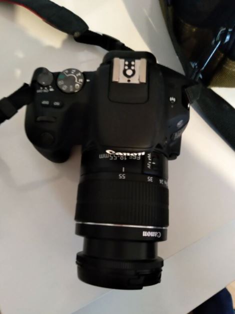 Canon 200D Fotoğraf Makinası Sıfır