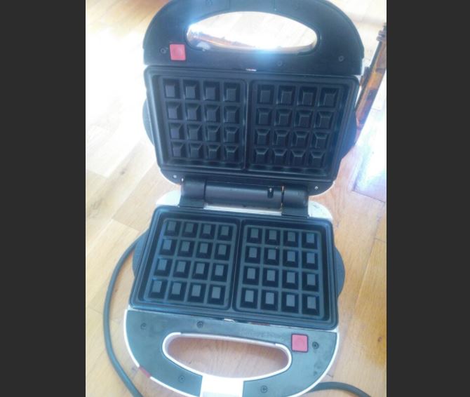 Essenso Waffle Makinesi