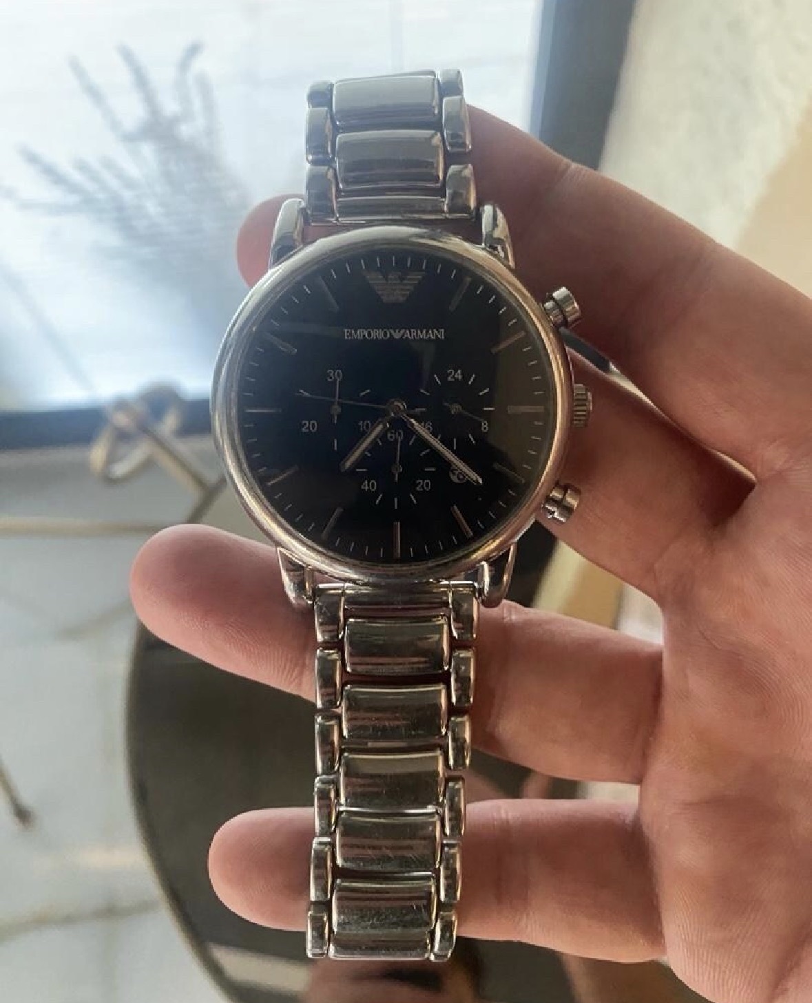 Armani Saat