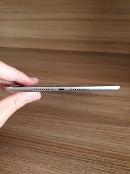 iPad mini 4 128GB