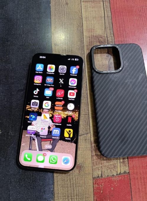 iPhone 15 Pro Max 512 GB TR Cihazı Titanyum