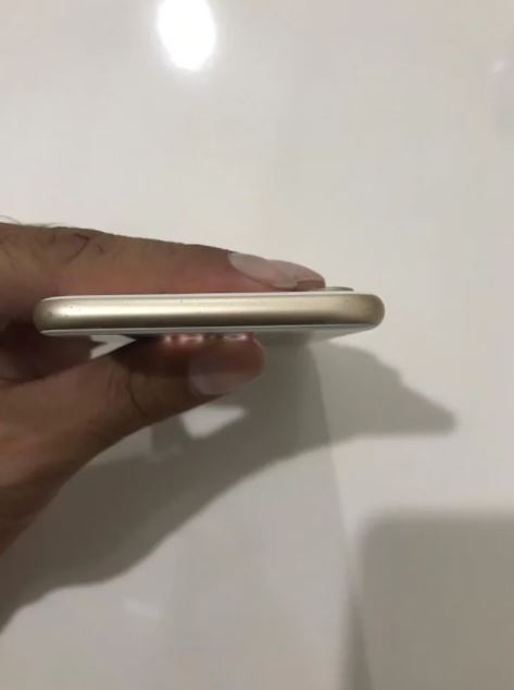 iPhone 7 Gold 32 GB