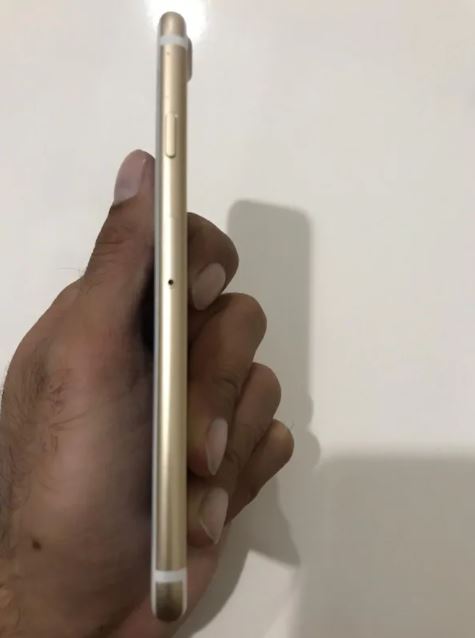 iPhone 7 Gold 32 GB