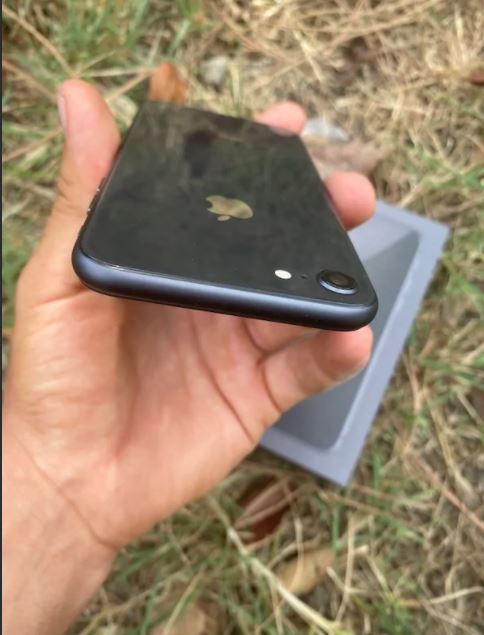 iPhone 8 64 GB Takas Olur