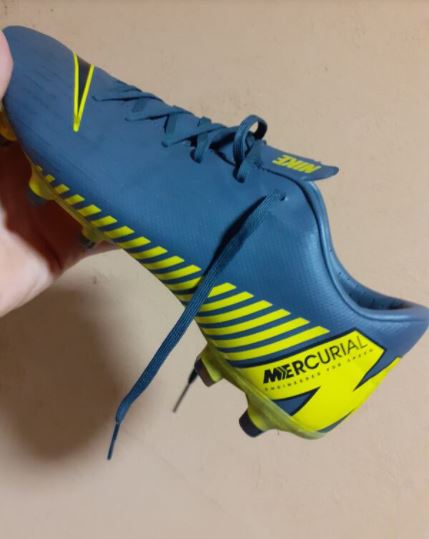 Nike Sarı Mercurial Krampon