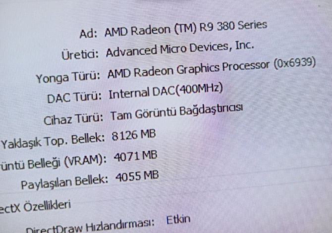 Oyuncu Bilgisayarı Ve Monitör