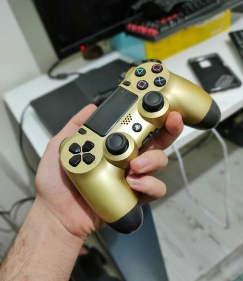 PS4 PlayStation 4 Slim Kasa