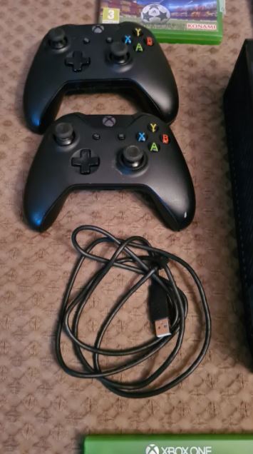XBOX One 2 Kumanda 8 Oyun Hediye